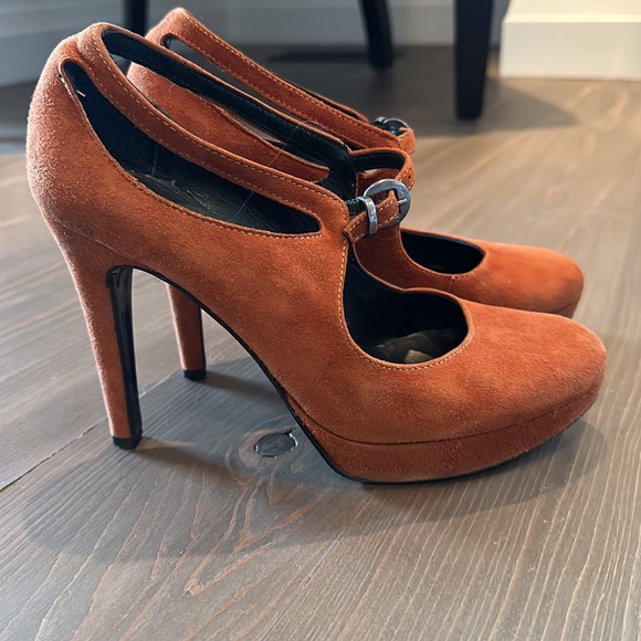 Suede platform heels. Size 38 - Picture 2 of 6